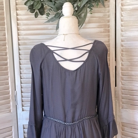 BEAUTIFUL TOP IN SLATE - Picture 4 of 8